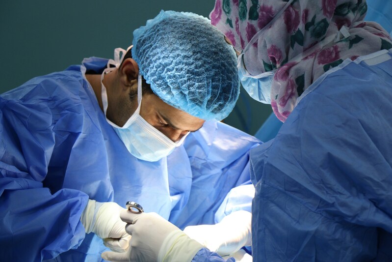 does-medicare-cover-lasik-surgery