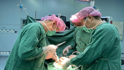 does-medicare-cover-lasik-surgery