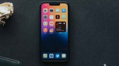 free-iphone-13-government-phone