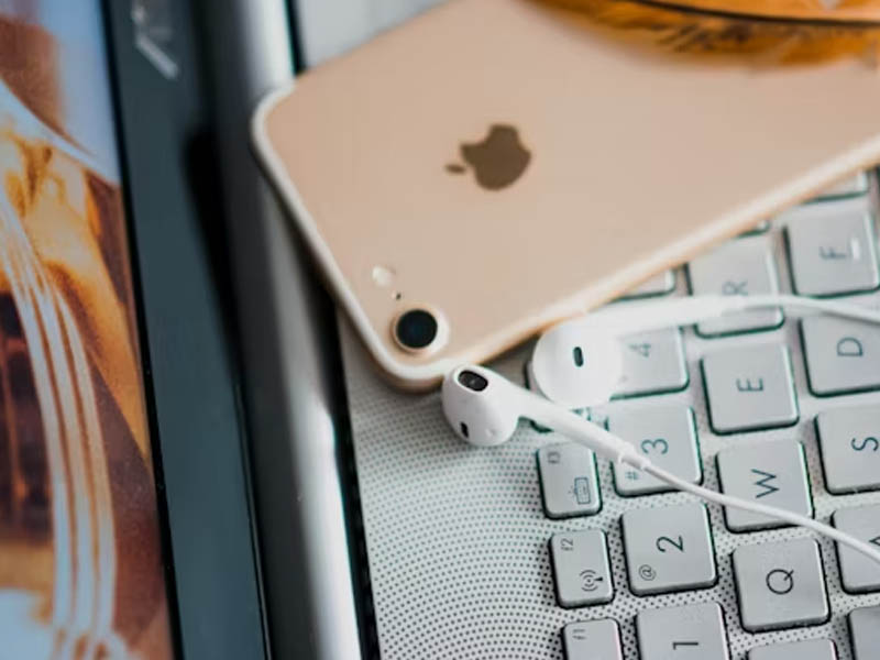 free-iphone-8-government-phone