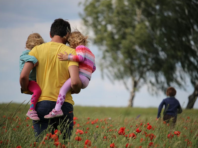 how-long-can-a-child-stay-on-parents-insurance