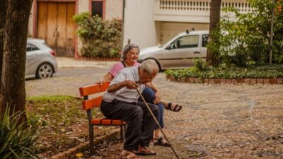 can-i-put-my-parents-on-my-health-insurance