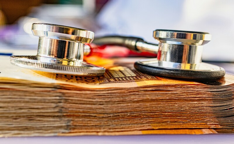 high-deductible-health-plan-vs-low