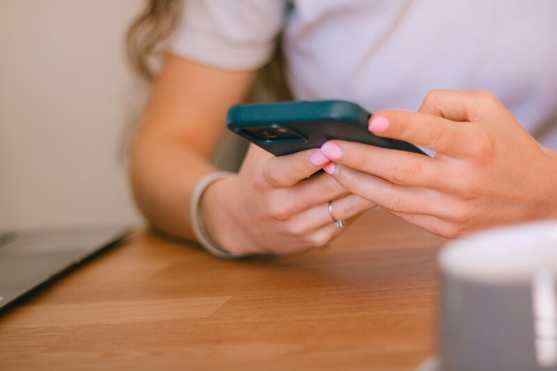 how-much-is-a-phone-bill-per-month-for-one-person