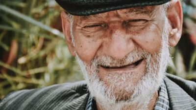 how-old-do-you-have-to-be-for-aarp