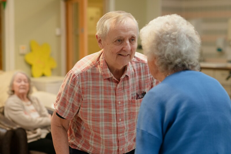 assisted-living-vs-nursing-home