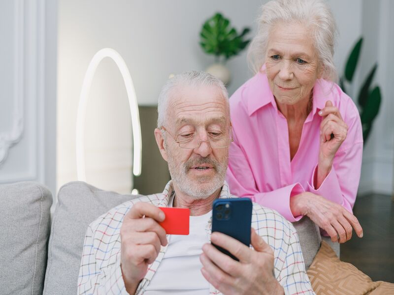 best-cell-phones-for-seniors