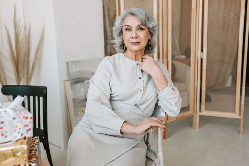 haircuts for senior women
