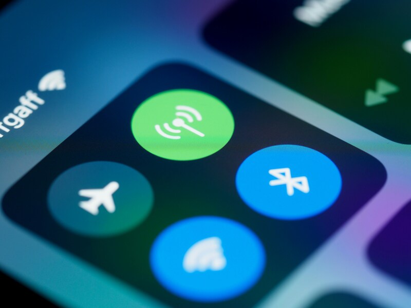 how to turn on hotspot on iphone