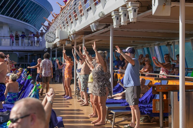 senior travel groups