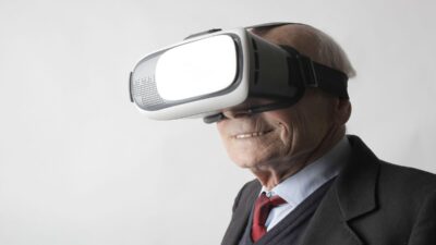 wearable-technology-for-seniors
